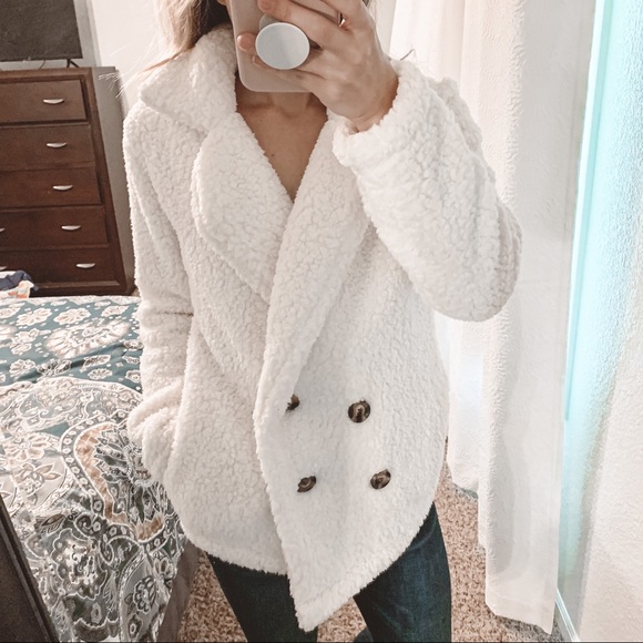 Goodnight Macaroon Jackets & Blazers - Goodnight Macaroon Beige Fleece Pea Coat SMALL